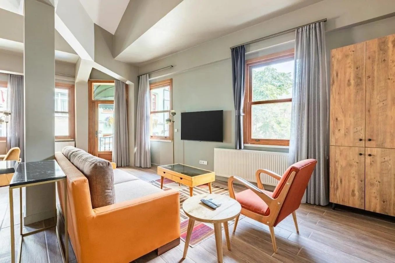 Beautiful Bright Cool Modern 1Bd Balat Loft! #329 Apartment Istanbul