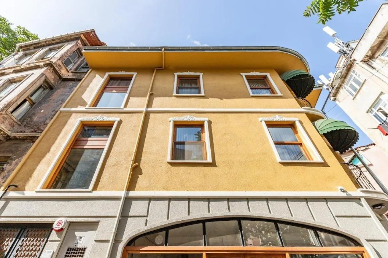 Beautiful Bright Cool Modern 1Bd Balat Loft! #329 Apartment Istanbul